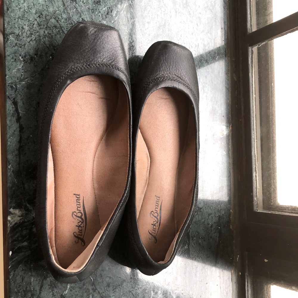 Lucky Brand Ballet Flats.